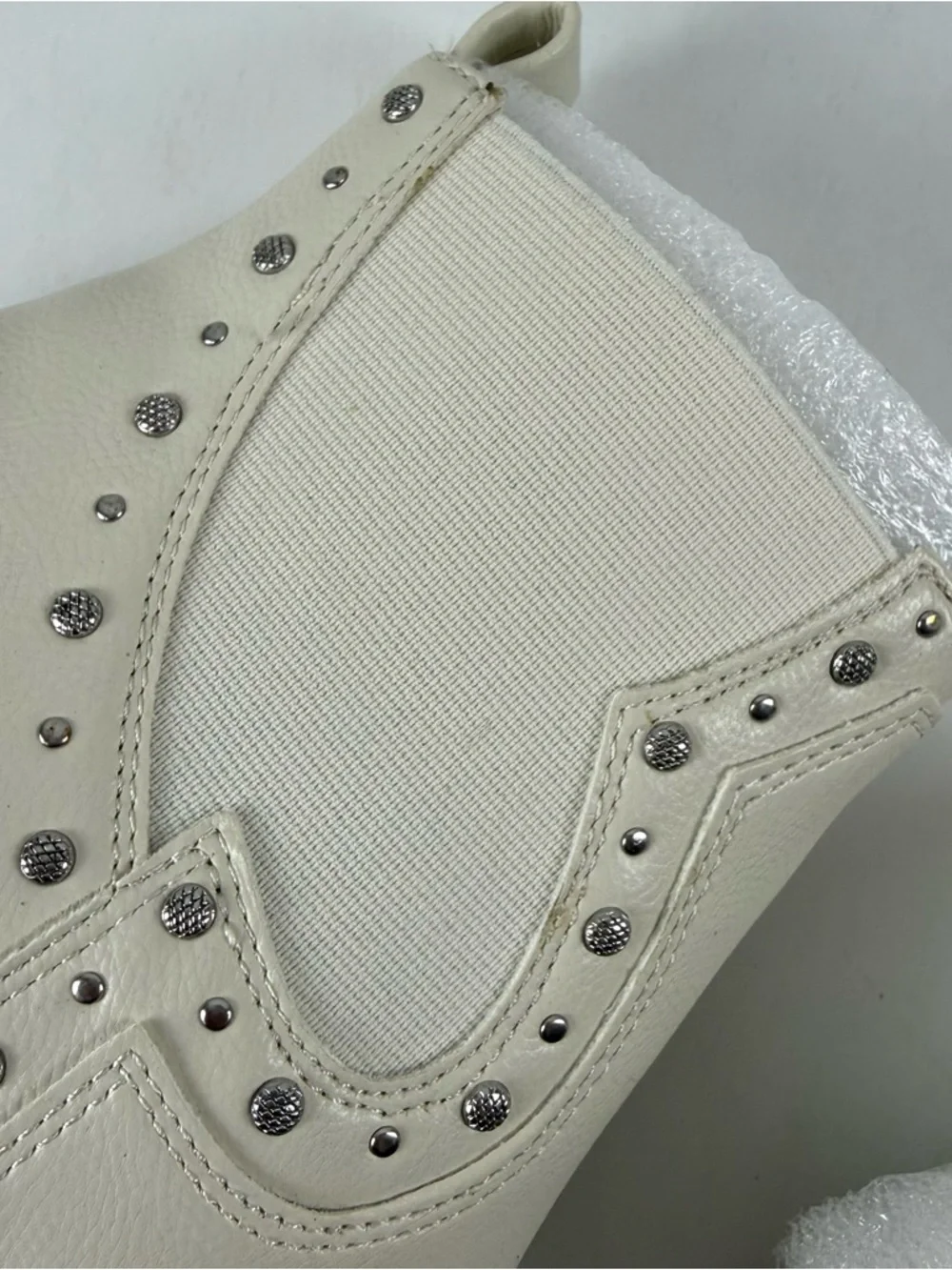 Sun + Stone Indiana Cowboy Booties Womens White 5M NEW